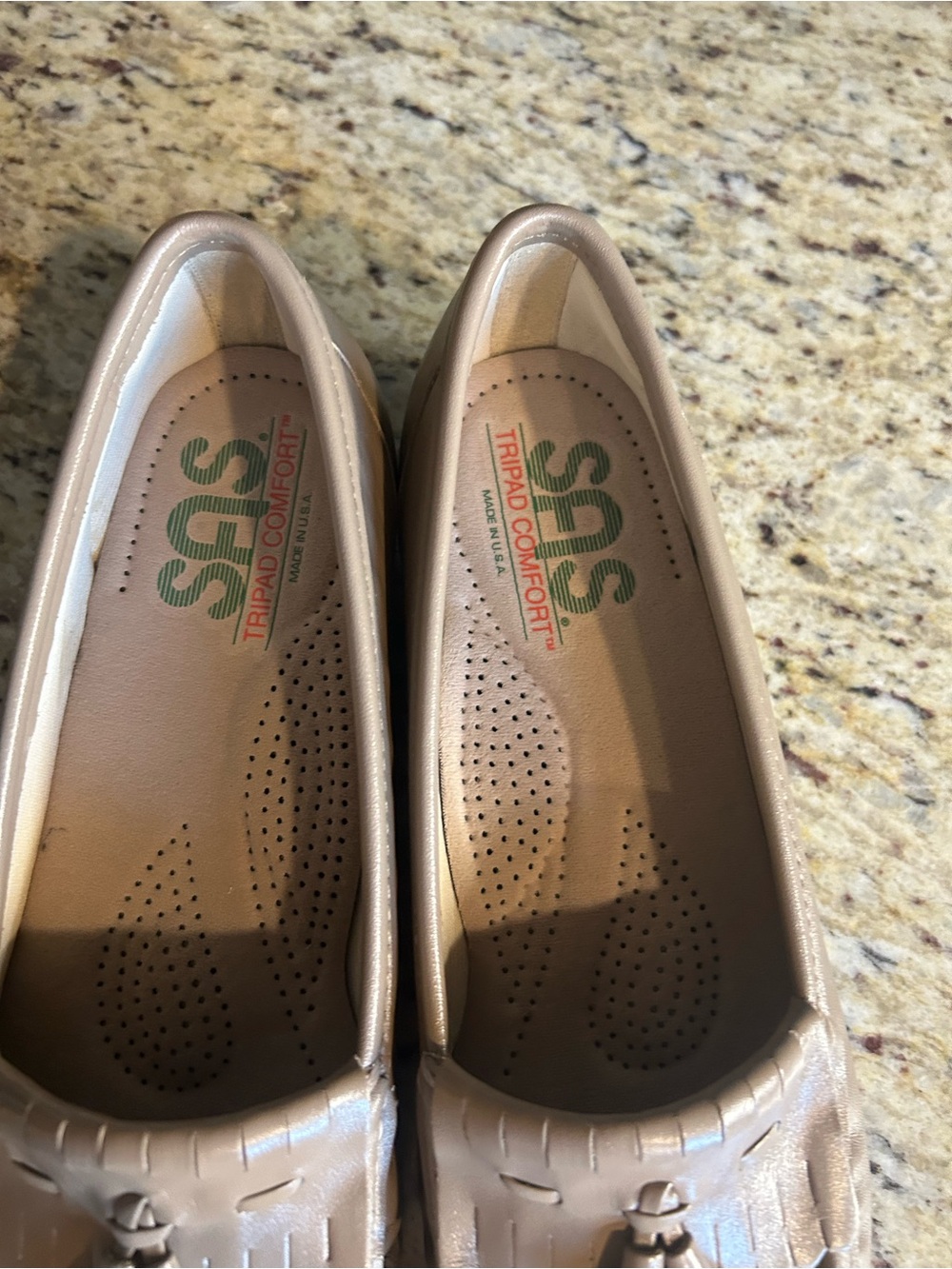 SAS Softie tassel/Kiltie leather loafers. Taupe size 7.5N. New??? - Picture 2 of 12
